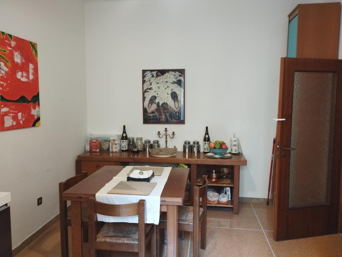 Appartamento Spazioso In Mazzini Bologna Exterior foto