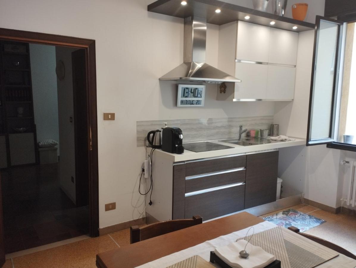 Appartamento Spazioso In Mazzini Bologna Exterior foto